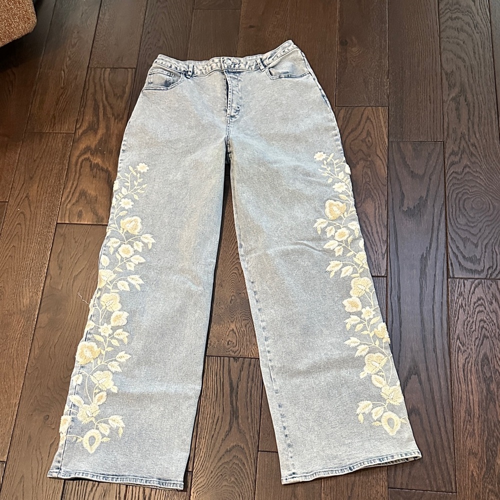 Pink Lily Light Blue Floral Wide Leg Jeans 28”